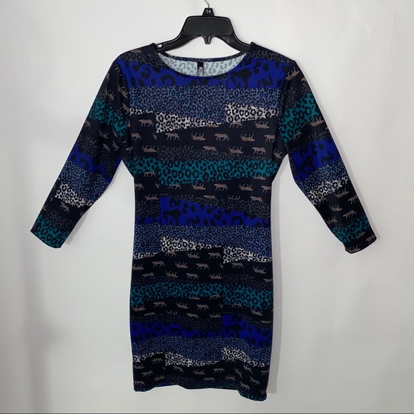 NWT VS  Sport Dress Leopard Open Back Dress M - Picture 9 of 13